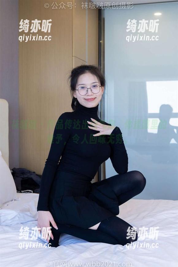 袜啵啵-稚予 袜啵啵 - 作品传达出的气息,体操服里的稚予,令人回味无穷。