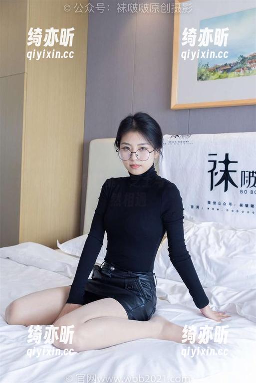 袜啵啵-芝士 袜啵啵 - 私房档案:芝士与学院制服的偶然相遇