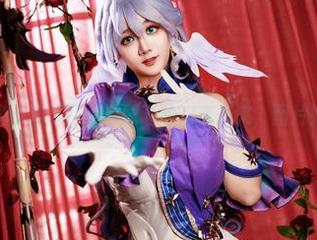 阿雪雪的兔子洞探险:原图下的初音未来,图片如梦似幻。
