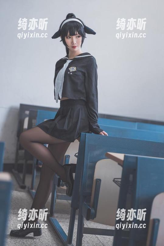 面饼仙儿的旧时光：在图库中静默的厨娘