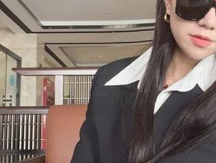 微密圈 – 鹿瑶的原图表现与修女考验,大家乐一乐就好